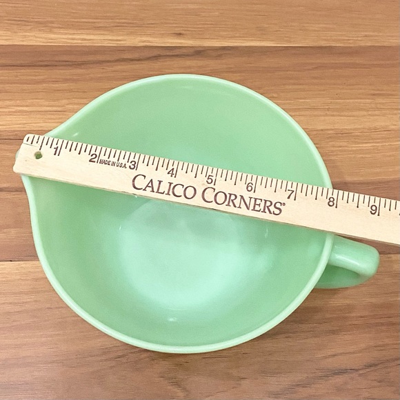 Vintage 50’s MCM FIRE KING Oven Ware Jadite 1 Qt Quart Batter Bowl Made in USA - Picture 6 of 11